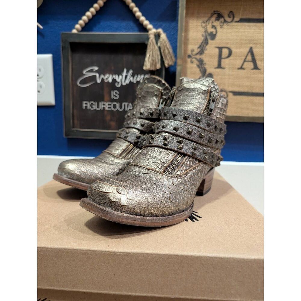 RARE Freebird by Steven Truth Brown Multi Women's 8 w/ Original Box EUC - Picture 2 of 11